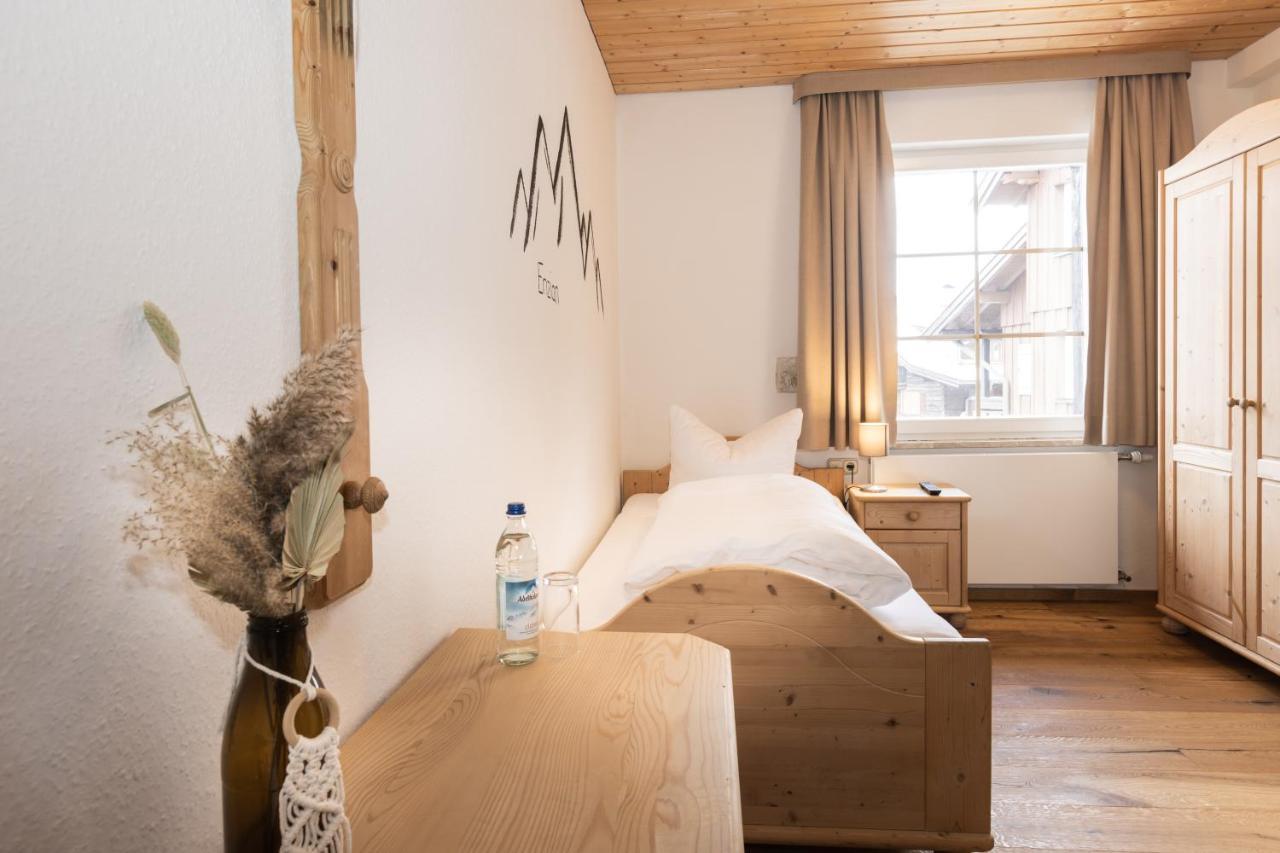 Landgasthof Augustiner اوبرستدورف المظهر الخارجي الصورة